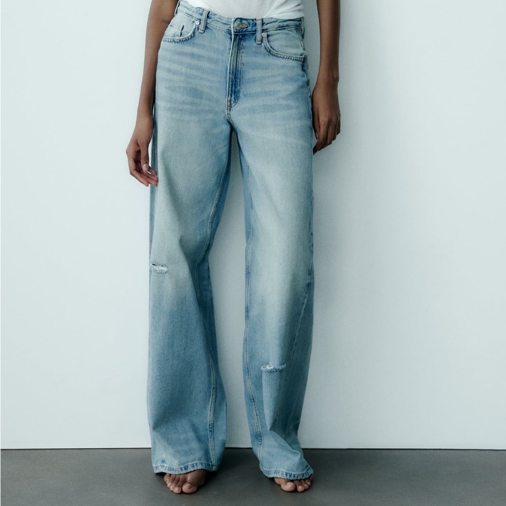 SOLD on Depop Zara full length TRF mid rise wide leg Jean relaxed size 6/28